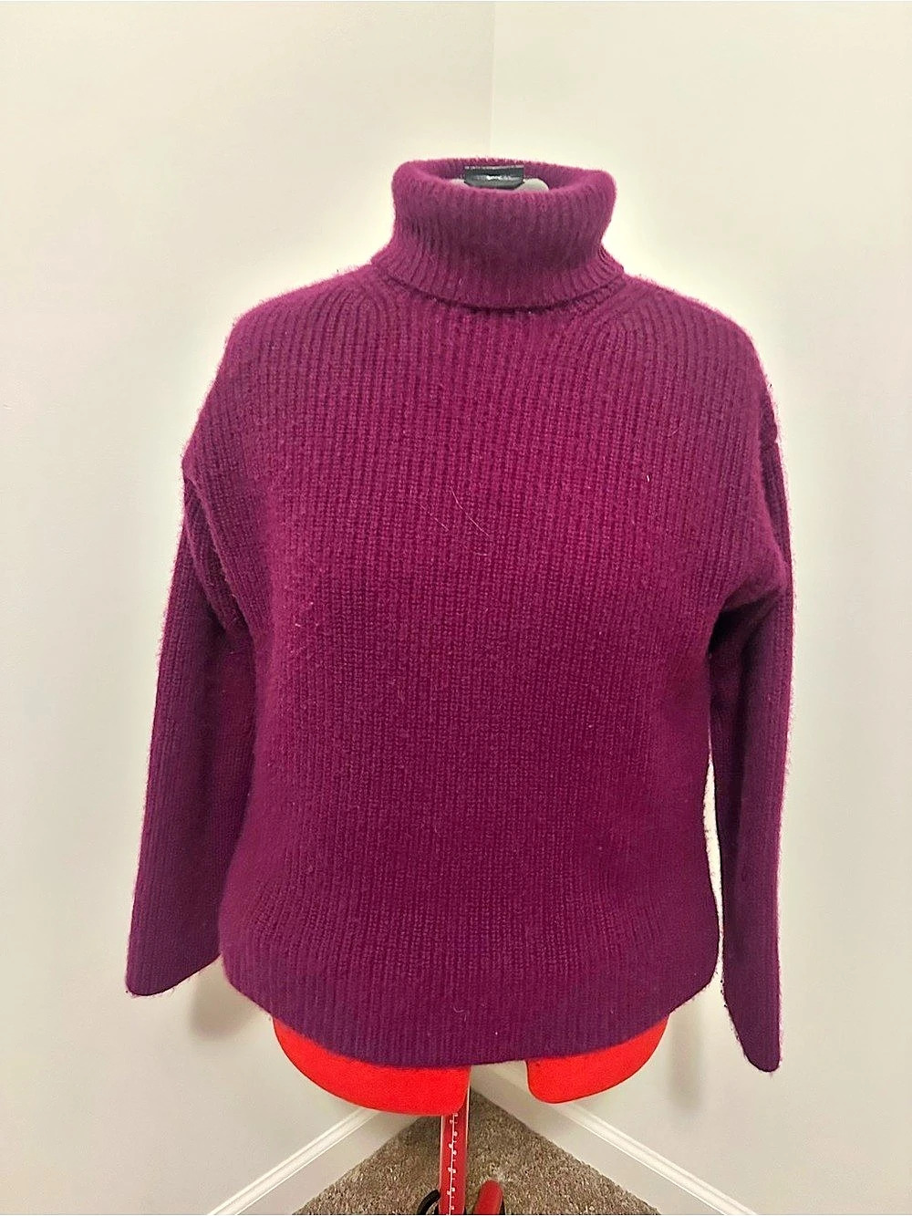 Ann Taylor Ribbed Turtleneck Sweater in Purple Size large
